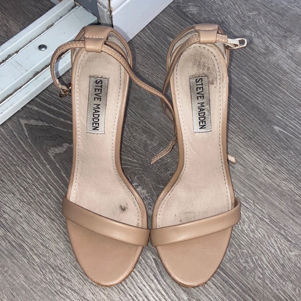 Nude Steve Madden heels